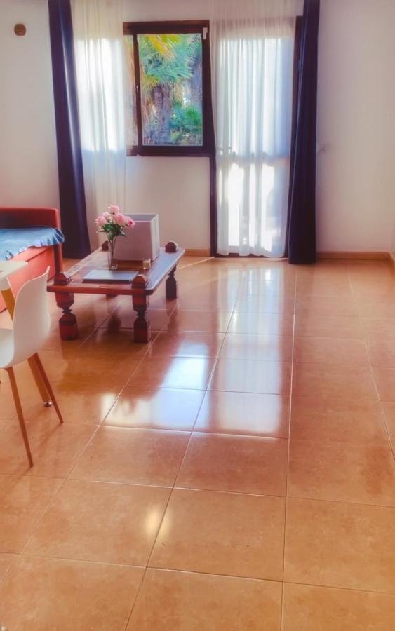 Paradise House คอร์ราเลโฮ ภายนอก รูปภาพ